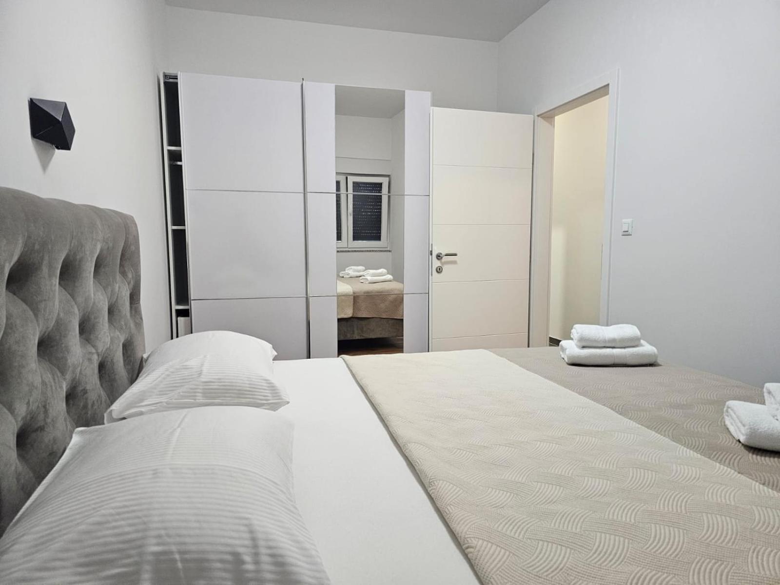 Apartments Okit Vodice Extérieur photo